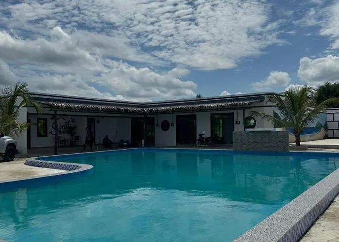 D\'Nami Villa