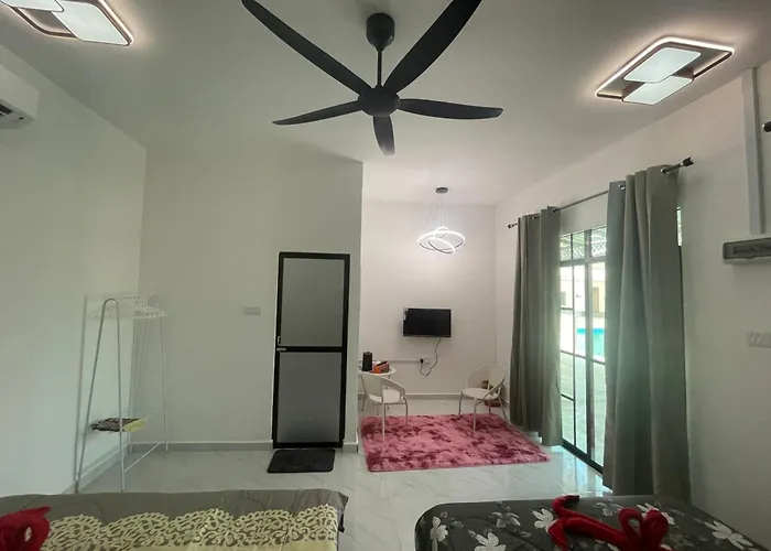 D\'Nami Villa